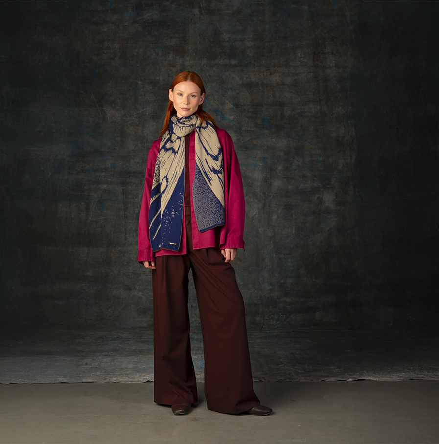 Wolvis - sjaal Aurata indigo maxi