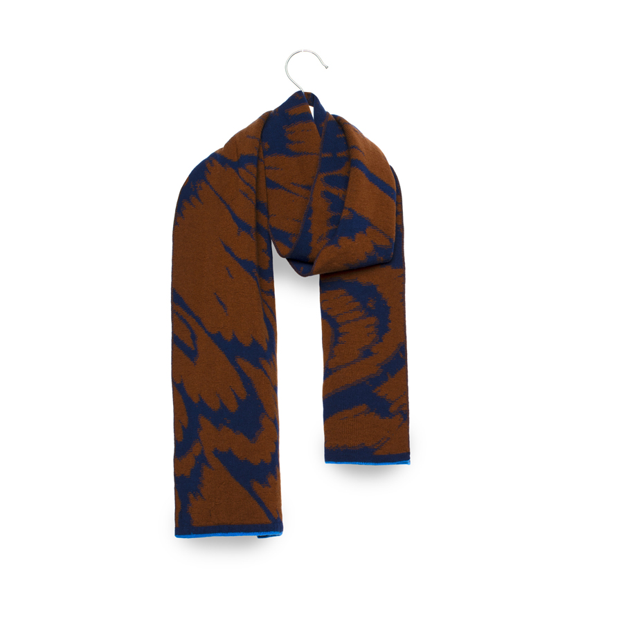 Wolvis - sjaal Furcula cacao midi