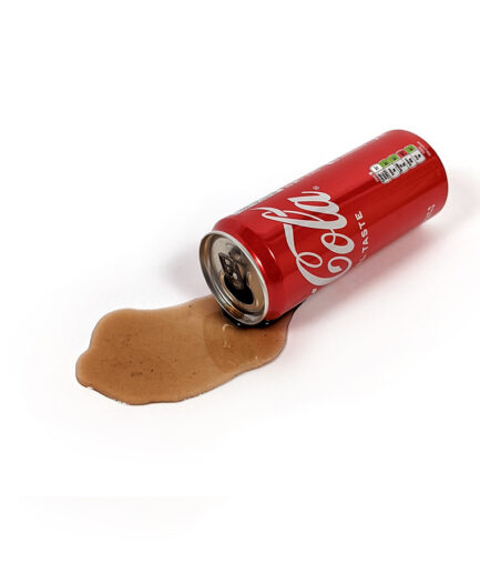Tosca van den Braak - blikje Coca-Cola