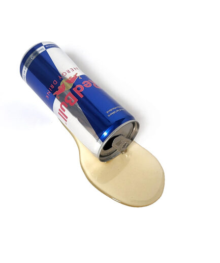 Tosca van den Braak - blikje Red Bull