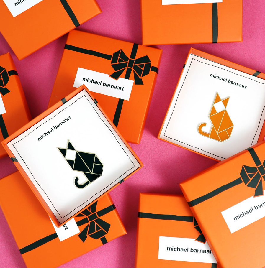 Michael Barnaart - broche kat, cadeauverpakking