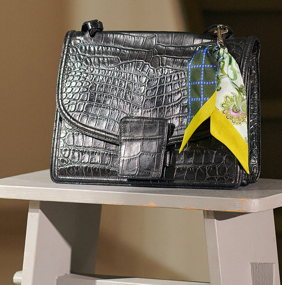 Hellen van Berkel - Bag Charm Kahlo
