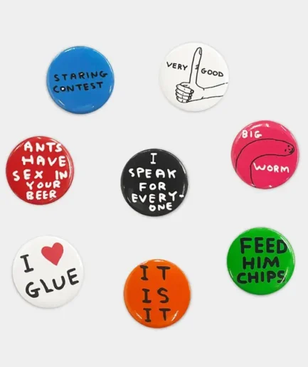 Set van 8 David Shrigley buttons met verschillende ontwerpen