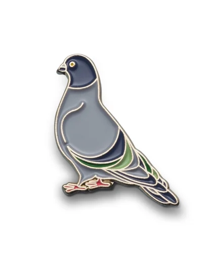 Emaille speldje Pigeon van Make Heads Turn