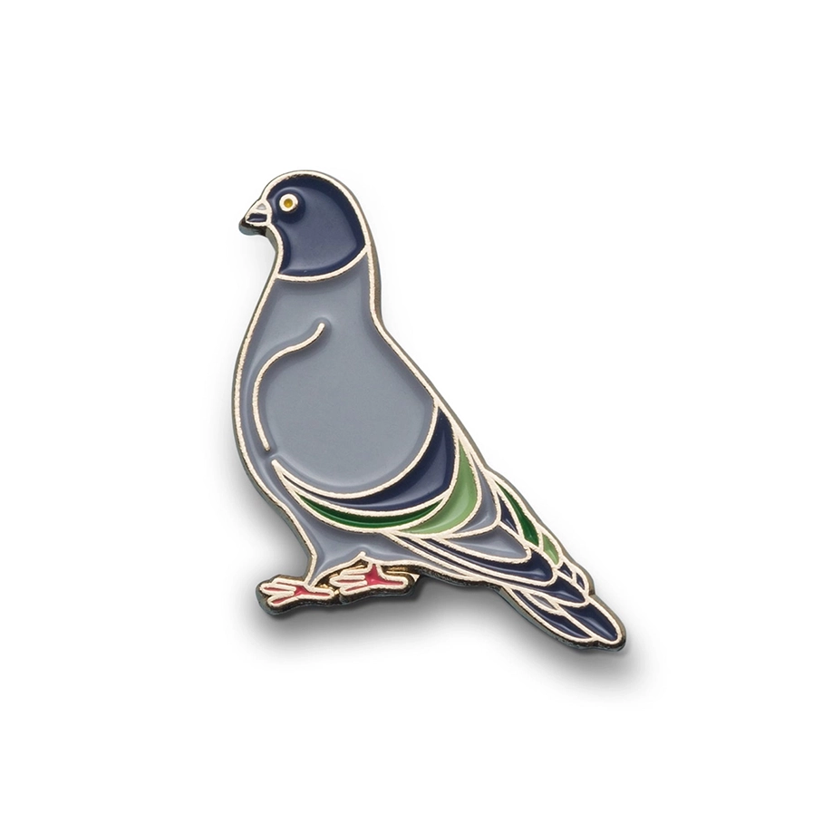 Emaille speldje Pigeon van Make Heads Turn
